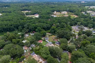 94 E Wood St, Newnan, GA 30263 - Photo 40