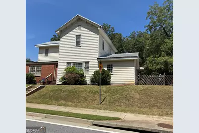 106 E Washington Street, Newnan, GA 30263 - Photo 1