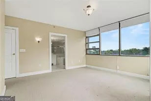 700 Park Regency Pl NE, Atlanta, GA 30326 - Photo 16