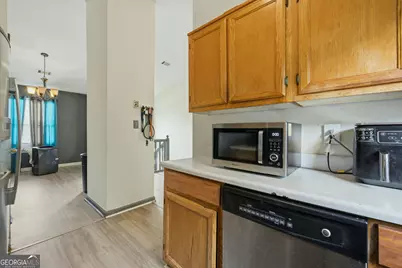 7106 Oakwood Circle, Rex, GA 30273 - Photo 10