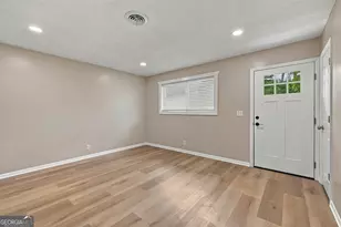 421 Nottingham Dr, Brunswick, GA 31525 - Photo 4