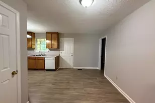 2800 Arthur K B B, Griffin, GA 30223 - Photo 8