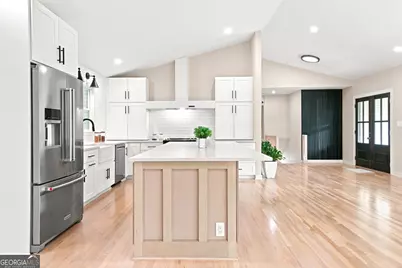 2618 Beechwood Drive, Marietta, GA 30062 - Photo 12