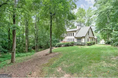 304 Crown Court, Canton, GA 30115 - Photo 2