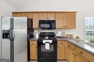317 Hemington Way, Sugar Hill, GA 30518 - Photo 16