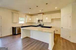 41 Woodland Rd, Covington, GA 30016 - Photo 12