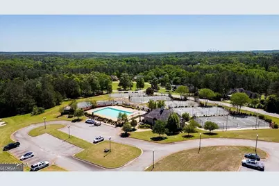 207 Forest Pointe Drive, Forsyth, GA 31029 - Photo 6