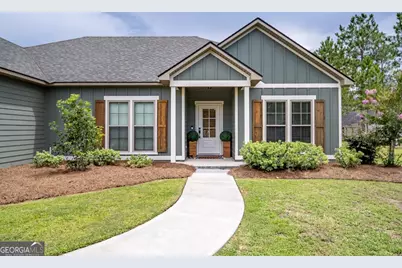 1902 Pebblewood East, Adel, GA 31620 - Photo 2