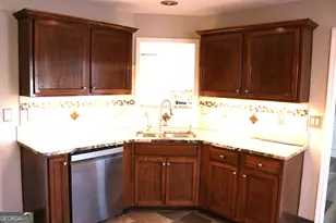 954 Downing Dr, Bethlehem, GA 30620 - Photo 14