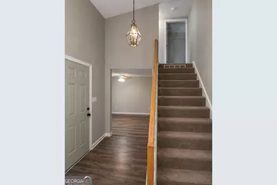 146 Stoneridge Drive #146, Warner Robins, GA 31088 - Photo 2