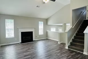 7018 New Dale Rd, Rex, GA 30273 - Photo 6