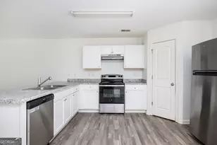 6742 Mancha St, South Fulton, GA 30349 - Photo 6