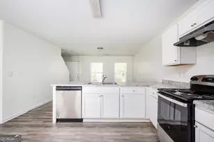 6742 Mancha St, South Fulton, GA 30349 - Photo 8
