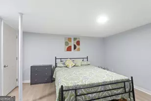 537 W Lake Ave NW, Atlanta, GA 30318 - Photo 28