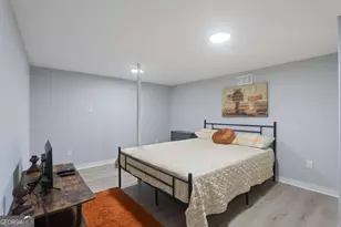 537 W Lake Ave NW, Atlanta, GA 30318 - Photo 22