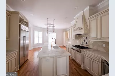 2711 Wildflower Way, Hoschton, GA 30548 - Photo 2