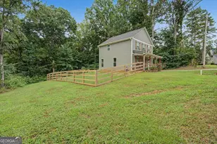 97 Bryant Cir, Cedartown, GA 30125 - Photo 2