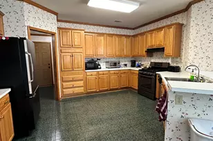 9361 Arbor Glen Ct, Jonesboro, GA 30236 - Photo 6