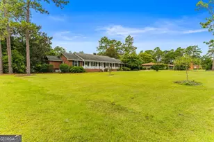 459 Prince Ave, Swainsboro, GA 30401 - Photo 8
