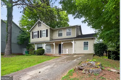 939 Lake Drive Court, Stone Mountain, GA 30088 - Photo 4
