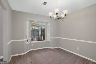 939 Lake Dr Ct, Stone Mountain, GA 30088 - Photo 16