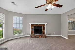 939 Lake Dr Ct, Stone Mountain, GA 30088 - Photo 8