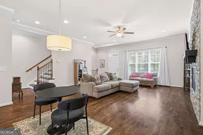 917 Dumaine Trace, Atlanta, GA 30328 - Photo 8