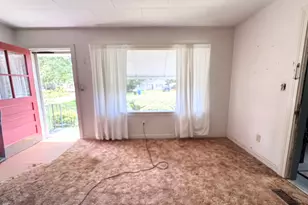 209 Vernon St, Dublin, GA 31021 - Photo 8
