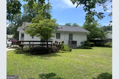 209 Vernon Street, Dublin, GA 31021 - Photo 6
