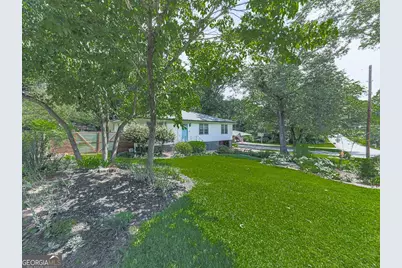1043 Oakdale Drive SE, Smyrna, GA 30080 - Photo 2