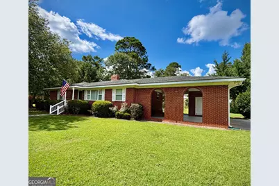1619 Woodrow Avenue, Dublin, GA 31021 - Photo 1