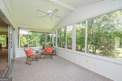 512 Golf View Drive, Peachtree City, GA 30269 - Photo 12