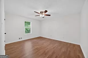 6898 Babbling Brook Dr, Rex, GA 30273 - Photo 20