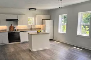 1892 Rockdale Cir, Snellville, GA 30078 - Photo 6