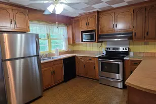 126 East Side, Tallapoosa, GA 30176 - Photo 4