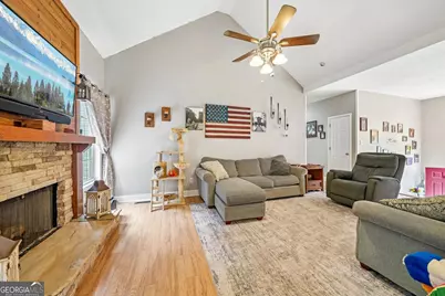 130 Chesterfield Drive, Newnan, GA 30265 - Photo 6