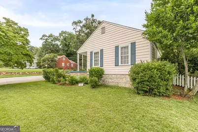 1141 Jefferson Avenue, East Point, GA 30344 - Photo 4