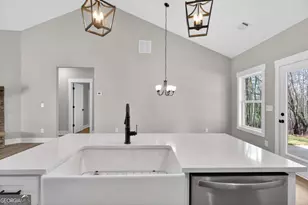423 Relay Rd, Silver Creek, GA 30173 - Photo 16