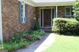 151 Winterberry Ln, Athens, GA 30606 - Photo 4