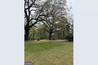 1365 Stewart Street, Carrollton, GA 30117 - Photo 8