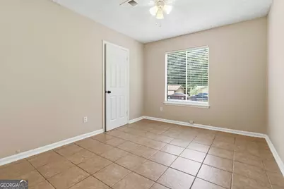 8227 Englewood Trail, Riverdale, GA 30274 - Photo 16