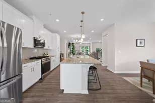 743 Brecklin Ln, Woodstock, GA 30188 - Photo 6