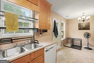 513 Wylderose Ln, Locust Grove, GA 30248 - Photo 10
