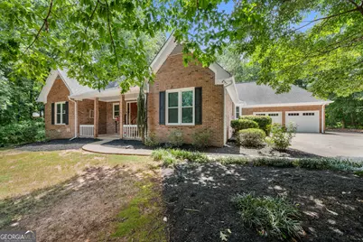 219 Darwish Drive, McDonough, GA 30252 - Photo 2