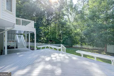 135 Baldwin Court, Newnan, GA 30263 - Photo 6