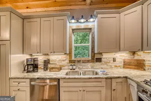 138 Nectar Ln, Ellijay, GA 30540 - Photo 8