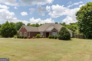 120 River Park Cir, McDonough, GA 30252 - Photo 2