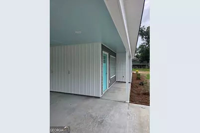 42 Fourth Avenue, Hazlehurst, GA 31539 - Photo 2