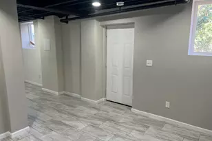 1255 Pine Ave, East Point, GA 30344 - Photo 6