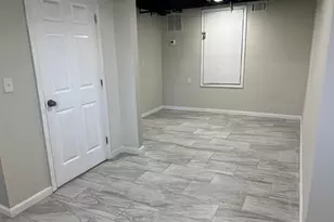 1255 Pine Ave, East Point, GA 30344 - Photo 4